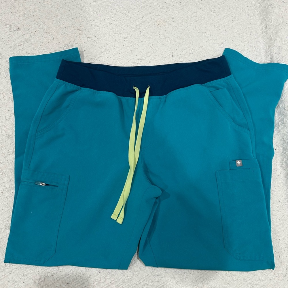 Figs Yola skinny pants (Large)
Turquoise/Teal